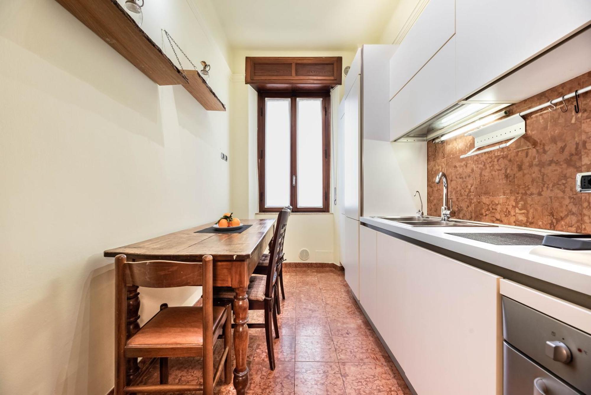 Piazza Isolo Central Apartment Werona Zewnętrze zdjęcie
